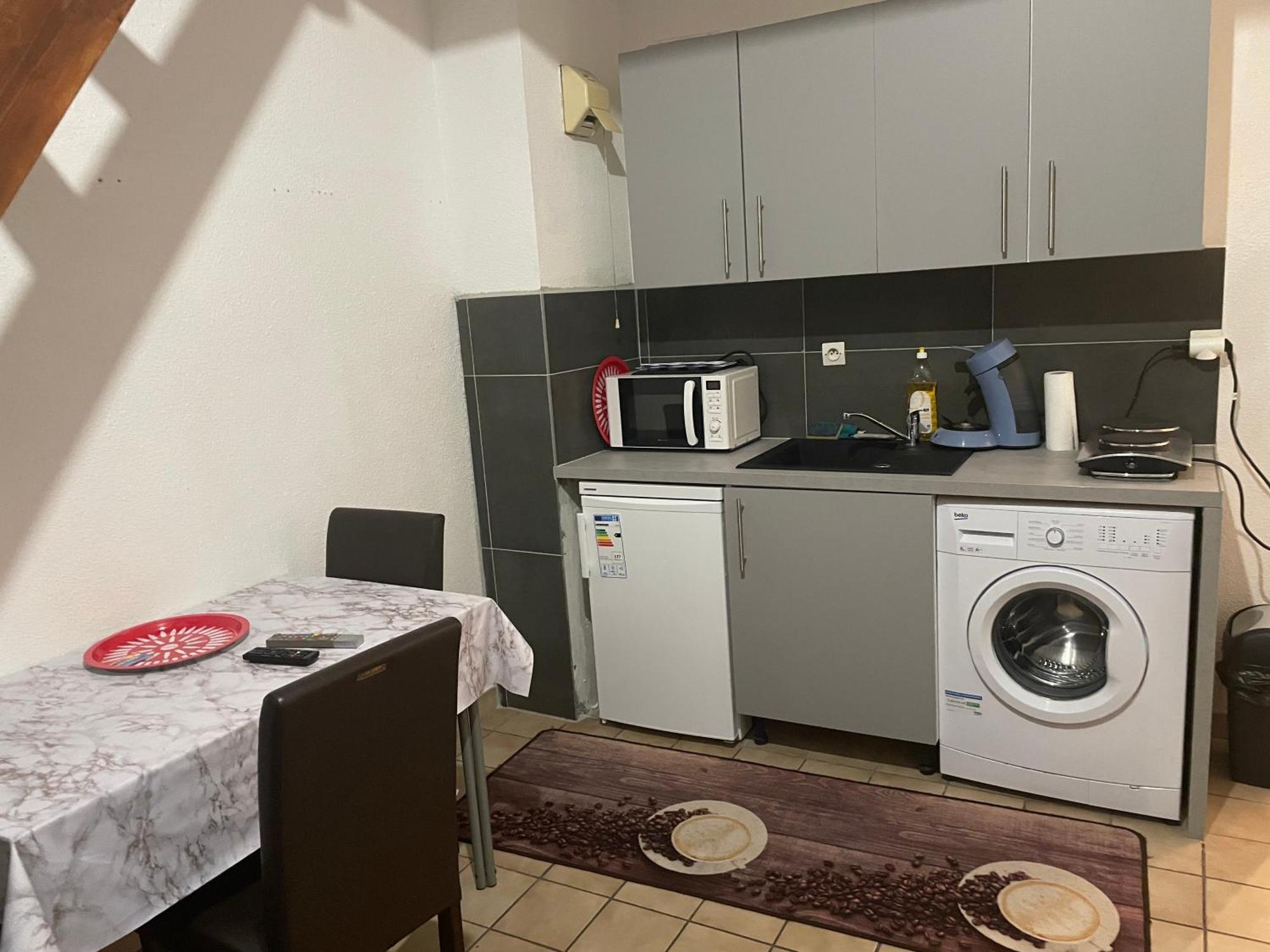 Appartement Duplex T1 อัลแบร์วิลล์ ภายนอก รูปภาพ